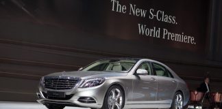 rüzgar savrulma asistanı bulunan mercedes-benz s serisi araç