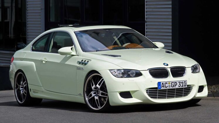 V10 motorlu BMW E92