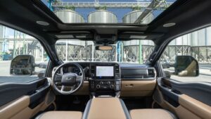 2023 Ford Super Duty iç mekan