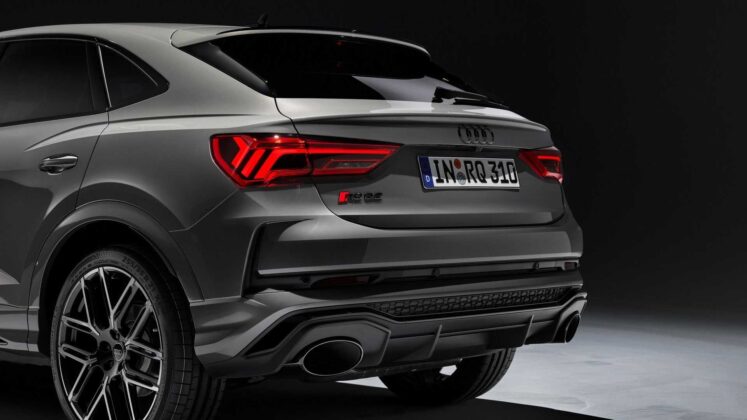 Audi RS Q3 10. Yıl &Ouml;zel Versiyonu arka kısım