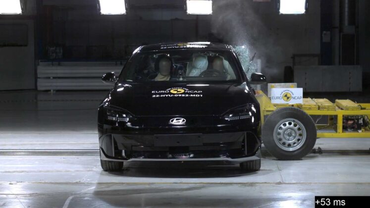 Hyundai Ioniq 6 Euro NCAP yandan &ccedil;arpma testi