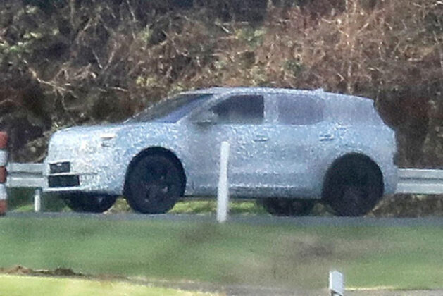 Ford elektrikli SUV yandan g&ouml;r&uuml;n&uuml;m